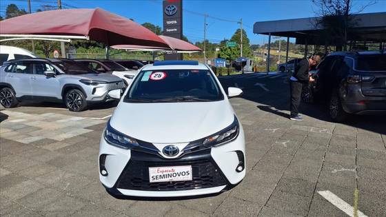 TOYOTA YARIS 1.5 16V FLEX SEDAN XLS MULTIDRIVE TOYOTA YARIS 1.5 16V FLEX SEDAN XLS MULTIDRIVE